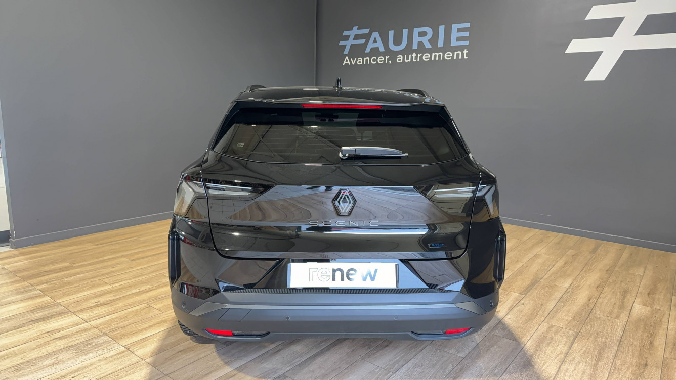 Acheter Renault Scenic 5 Scenic E-Tech electrique 220 ch grande autonomie Techno esprit Alpine 5p neuf dans les concessions du Groupe Faurie