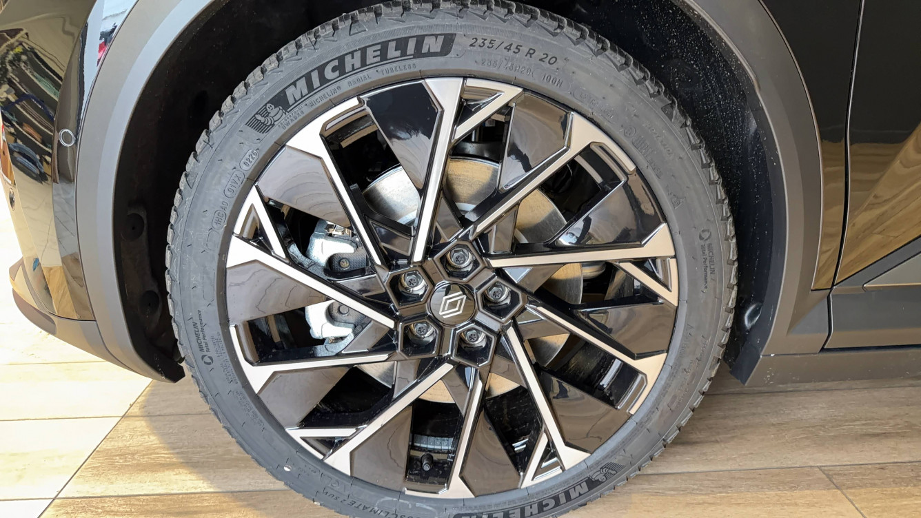 Acheter Renault Scenic 5 Scenic E-Tech electrique 220 ch grande autonomie Techno esprit Alpine 5p neuf dans les concessions du Groupe Faurie