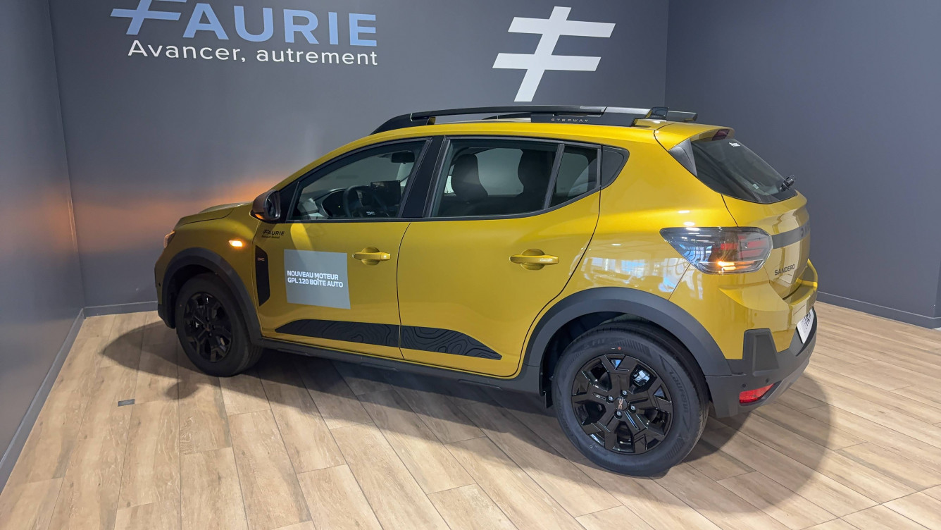 Acheter Dacia Sandero Sandero ECO-G 120 auto Stepway Extreme 5p neuf dans les concessions du Groupe Faurie