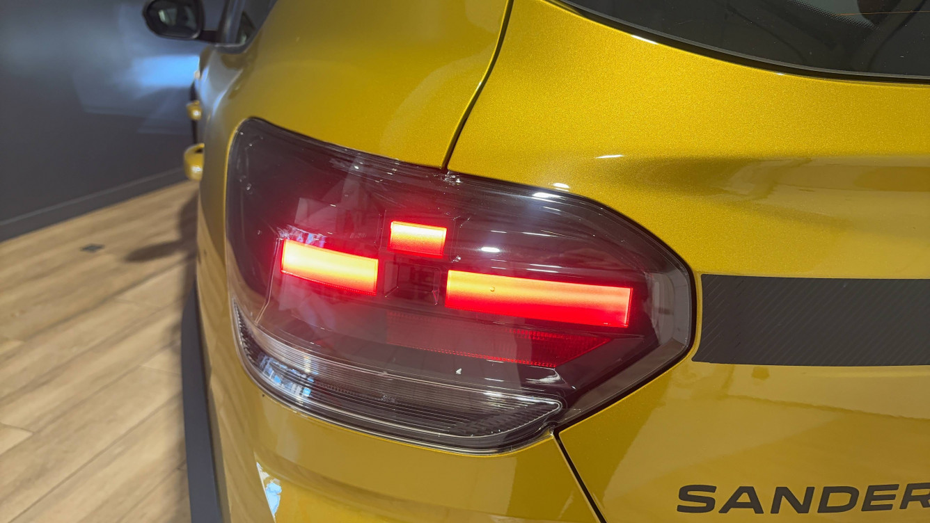 Acheter Dacia Sandero Sandero ECO-G 120 auto Stepway Extreme 5p neuf dans les concessions du Groupe Faurie