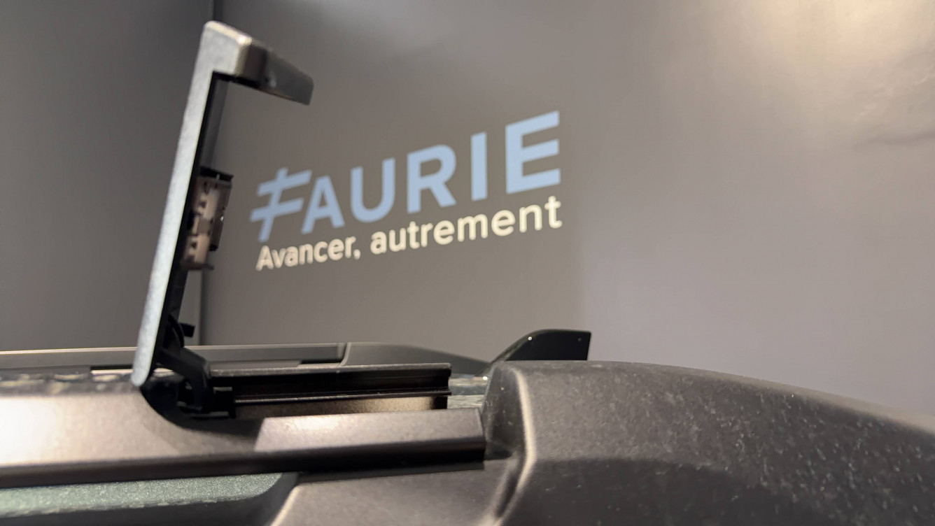 Acheter Dacia Jogger Jogger Hybrid 155 7 pl Extreme 5p neuf dans les concessions du Groupe Faurie