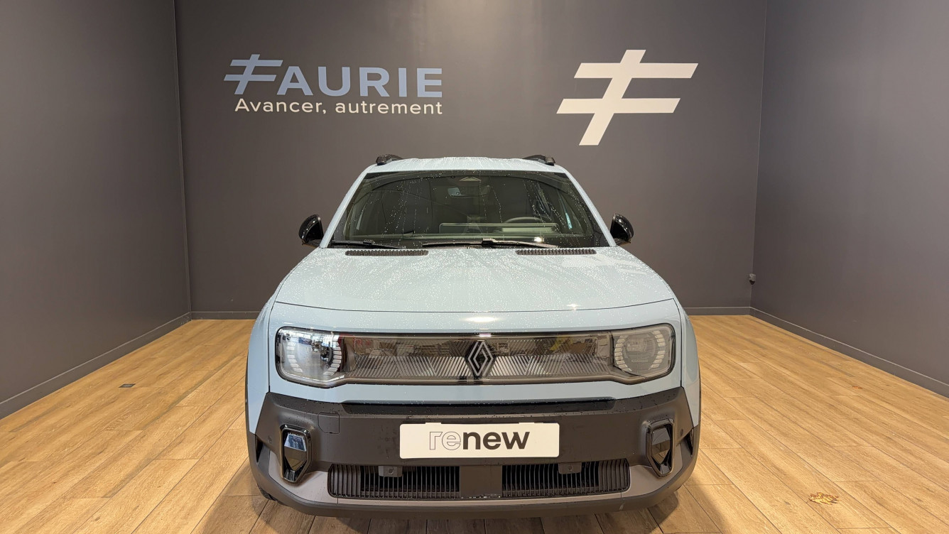 Acheter Renault Renault 4 Renault 4 E-Tech Electrique 150 ch autonomie confort Techno 5p neuf dans les concessions du Groupe Faurie