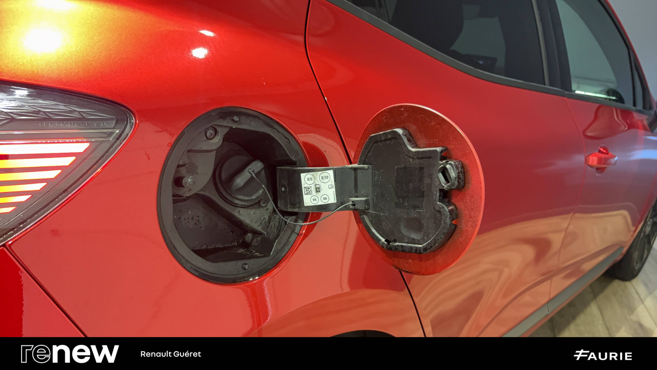 Acheter Renault Clio 5 Clio TCe 90 Esprit Alpine 5p occasion dans les concessions du Groupe Faurie