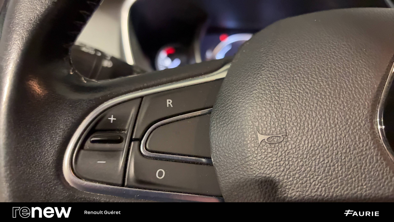 Acheter Renault Megane 4 Mégane IV Berline TCe 140 FAP Business 5p occasion dans les concessions du Groupe Faurie