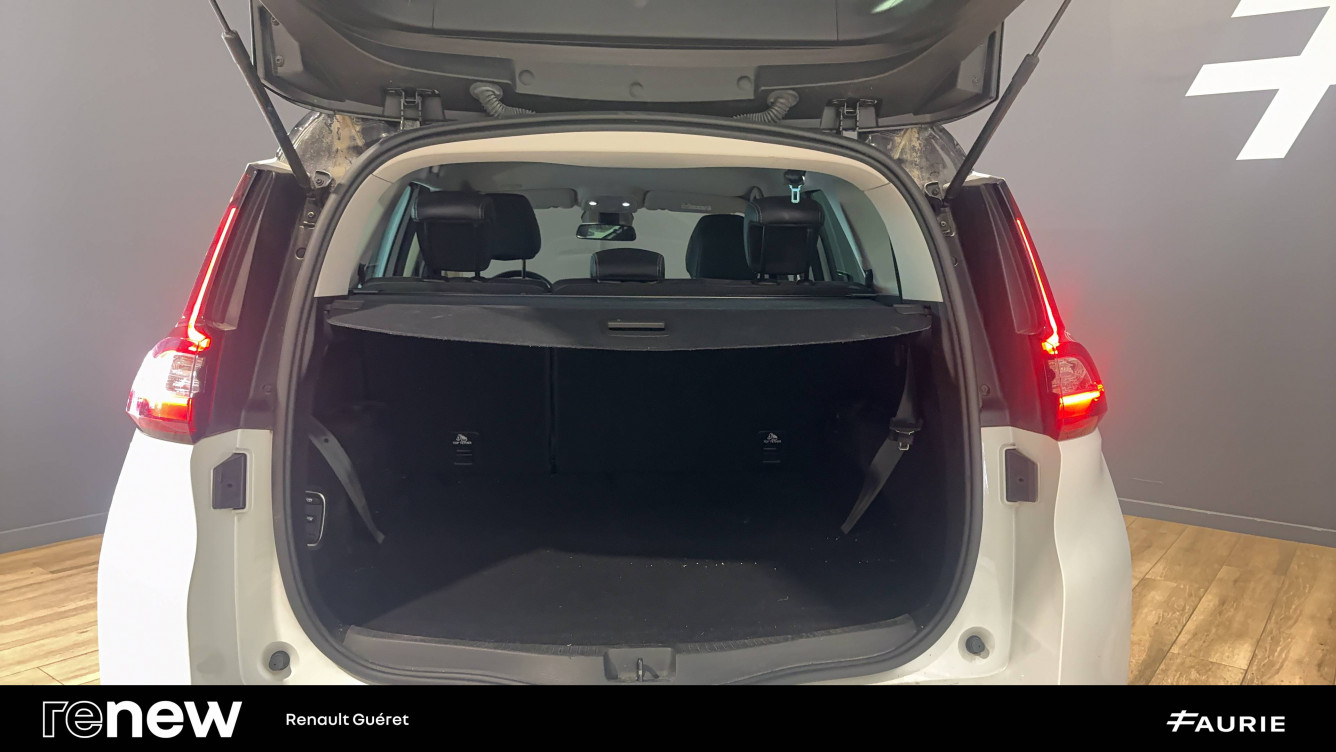 Acheter Renault Grand Scenic 4 Grand Scenic Blue dCi 150 Intens 5p occasion dans les concessions du Groupe Faurie