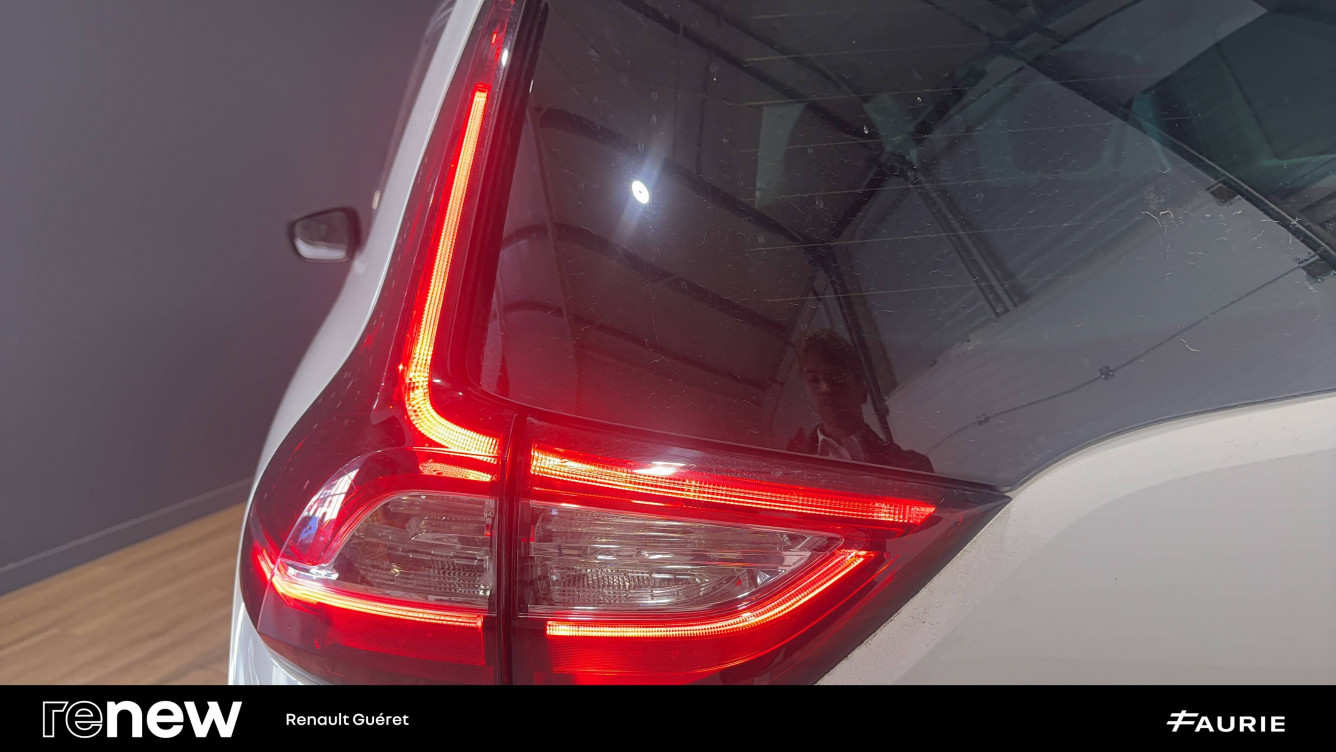 Acheter Renault Grand Scenic 4 Grand Scenic Blue dCi 150 Intens 5p occasion dans les concessions du Groupe Faurie