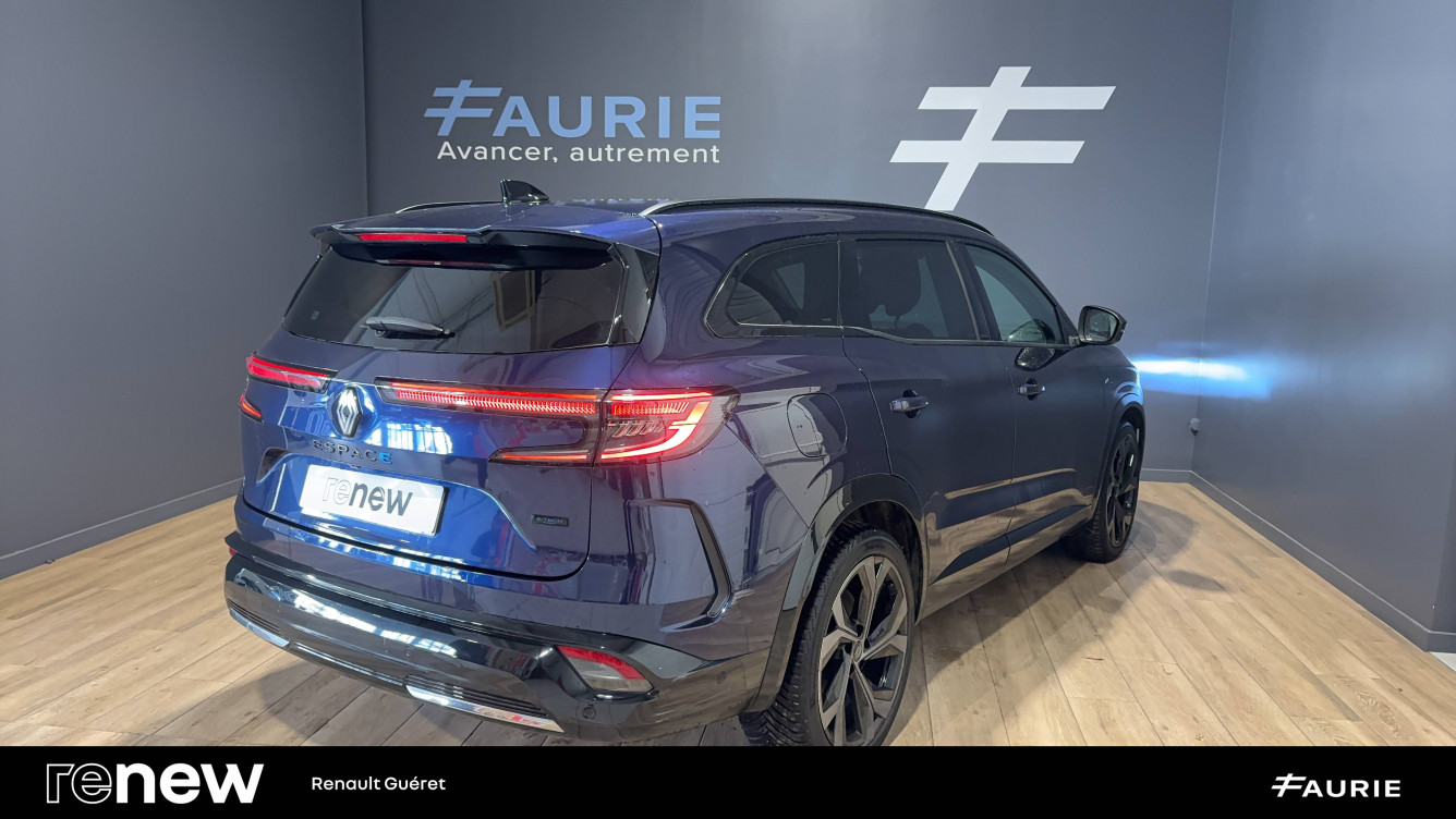 Acheter Renault Espace 6 Espace E-Tech hybrid 200 esprit Alpine 5p occasion dans les concessions du Groupe Faurie