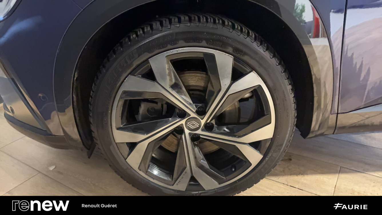 Acheter Renault Espace 6 Espace E-Tech hybrid 200 esprit Alpine 5p occasion dans les concessions du Groupe Faurie