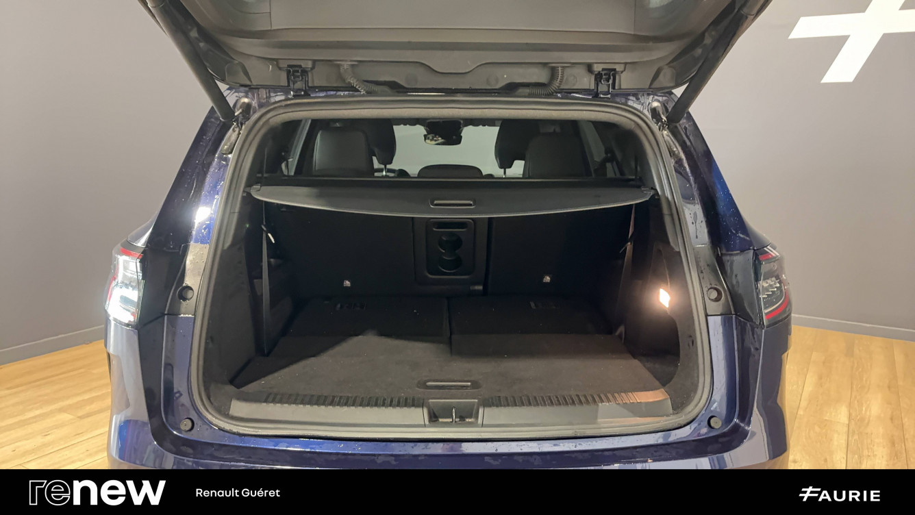 Acheter Renault Espace 6 Espace E-Tech hybrid 200 esprit Alpine 5p occasion dans les concessions du Groupe Faurie