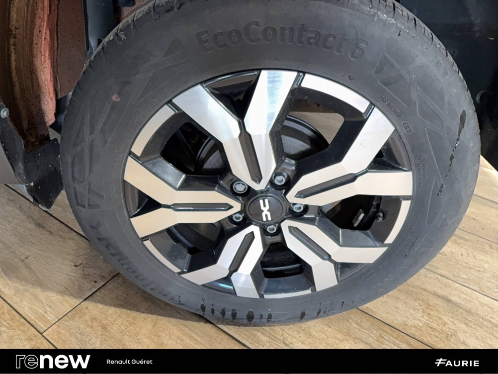 Acheter Dacia Duster Duster ECO-G 100 4x2 Journey + 5p occasion dans les concessions du Groupe Faurie