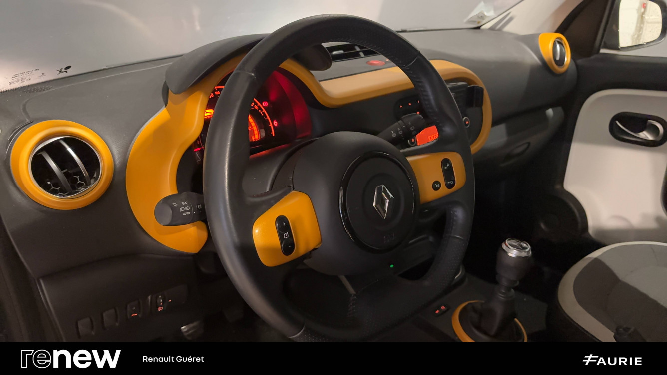 Acheter Renault Twingo 3 Twingo III TCe 95 Zen 5p occasion dans les concessions du Groupe Faurie