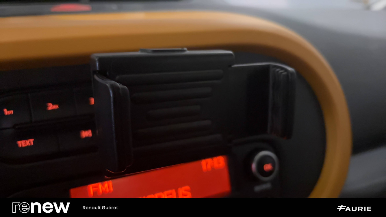 Acheter Renault Twingo 3 Twingo III TCe 95 Zen 5p occasion dans les concessions du Groupe Faurie