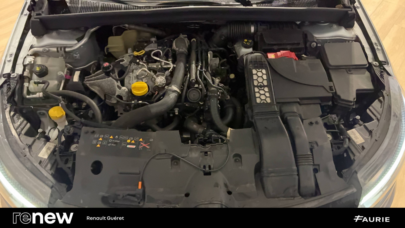 Acheter Renault Megane 4 Mégane IV Berline TCe 115 FAP - 21N Business 5p occasion dans les concessions du Groupe Faurie