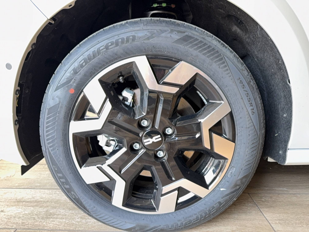 Acheter Dacia Sandero Sandero ECO-G 120 Journey 5p neuf dans les concessions du Groupe Faurie