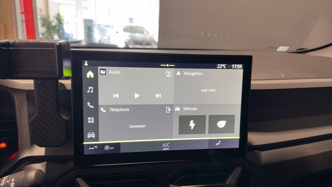 Acheter Dacia Duster Duster Hybrid 155 Journey 5p neuf dans les concessions du Groupe Faurie