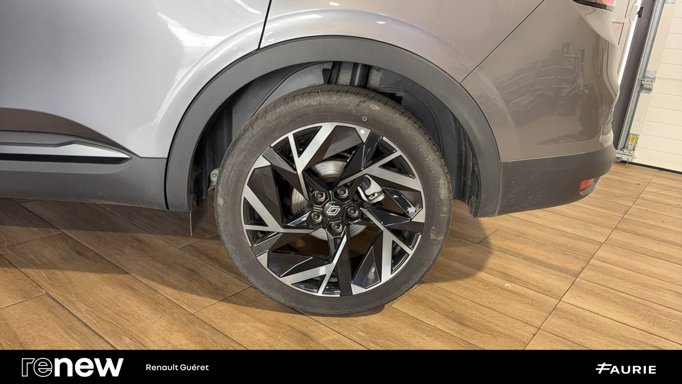 Acheter Renault Arkana Arkana E-Tech full hybrid 145 GSR2 esprit Alpine 5p occasion dans les concessions du Groupe Faurie