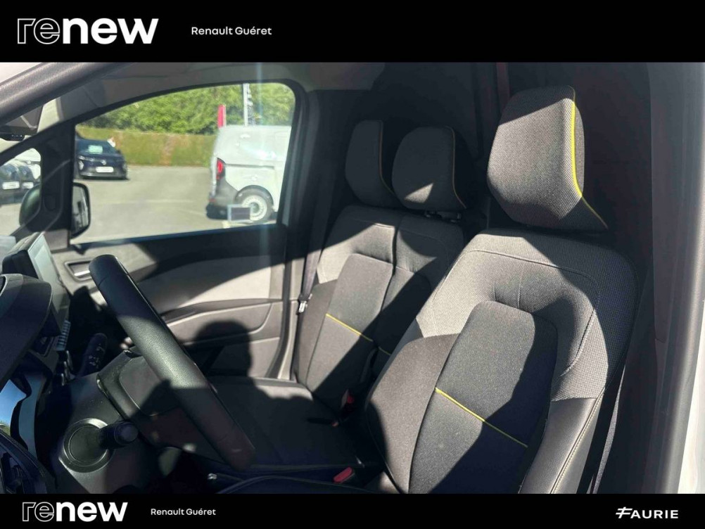 Acheter Renault Kangoo 3 KANGOO VAN BLUE DCI 95 EXTRA - 22 5p occasion dans les concessions du Groupe Faurie