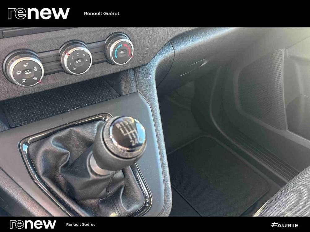 Acheter Renault Kangoo 3 KANGOO VAN BLUE DCI 95 EXTRA - 22 5p occasion dans les concessions du Groupe Faurie