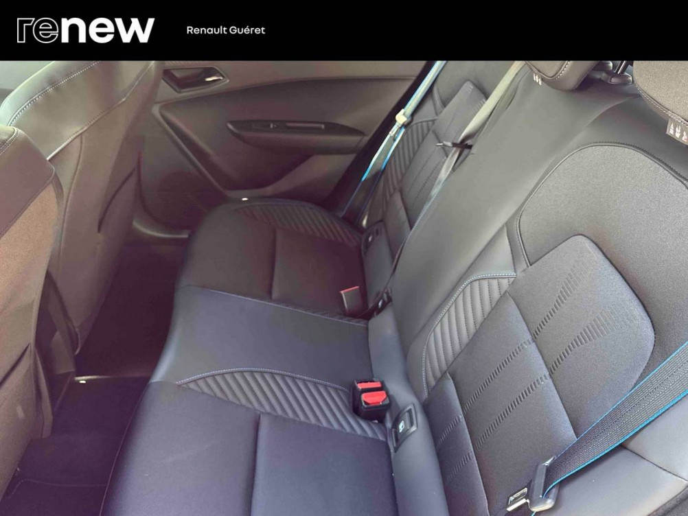 Acheter Renault Clio 6 Clio E-Tech full hybrid 160 ch esprit Alpine 5p neuf dans les concessions du Groupe Faurie