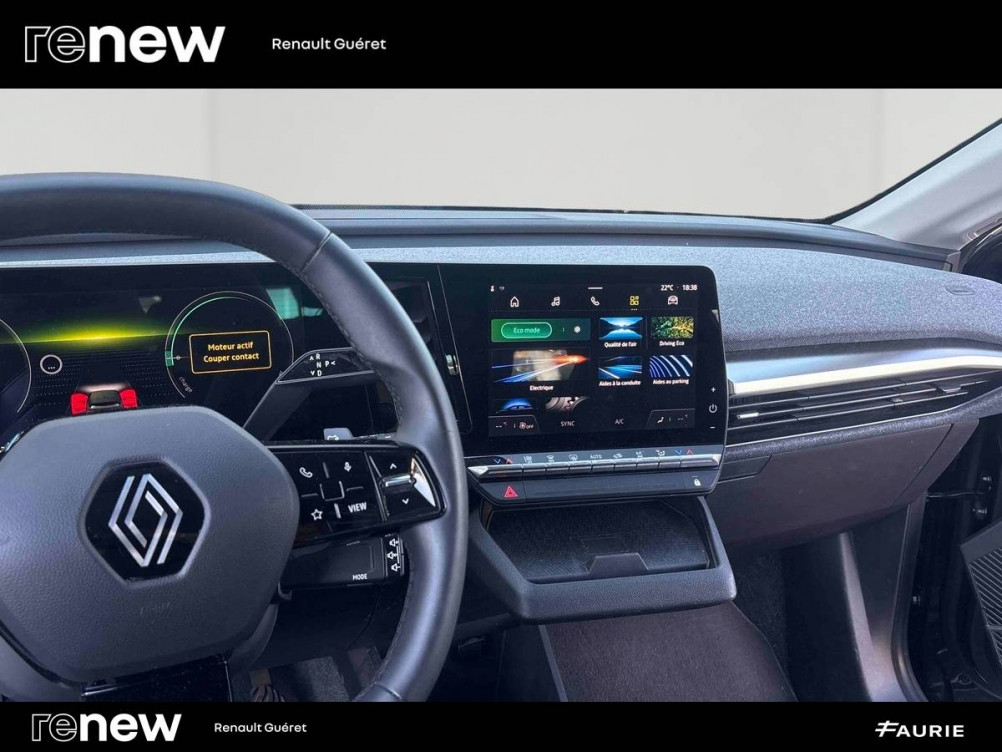 Acheter Renault Megane E-Tech Megane E-Tech EV40 130ch standard charge Equilibre 5p occasion dans les concessions du Groupe Faurie