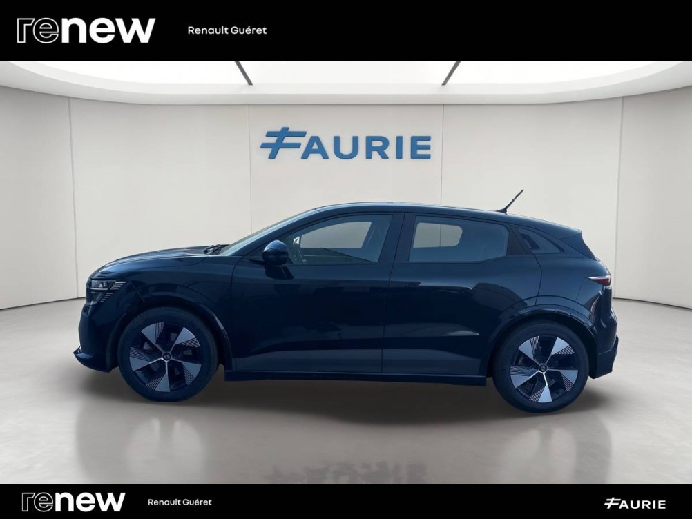 Acheter Renault Megane E-Tech Megane E-Tech EV40 130ch standard charge Equilibre 5p occasion dans les concessions du Groupe Faurie