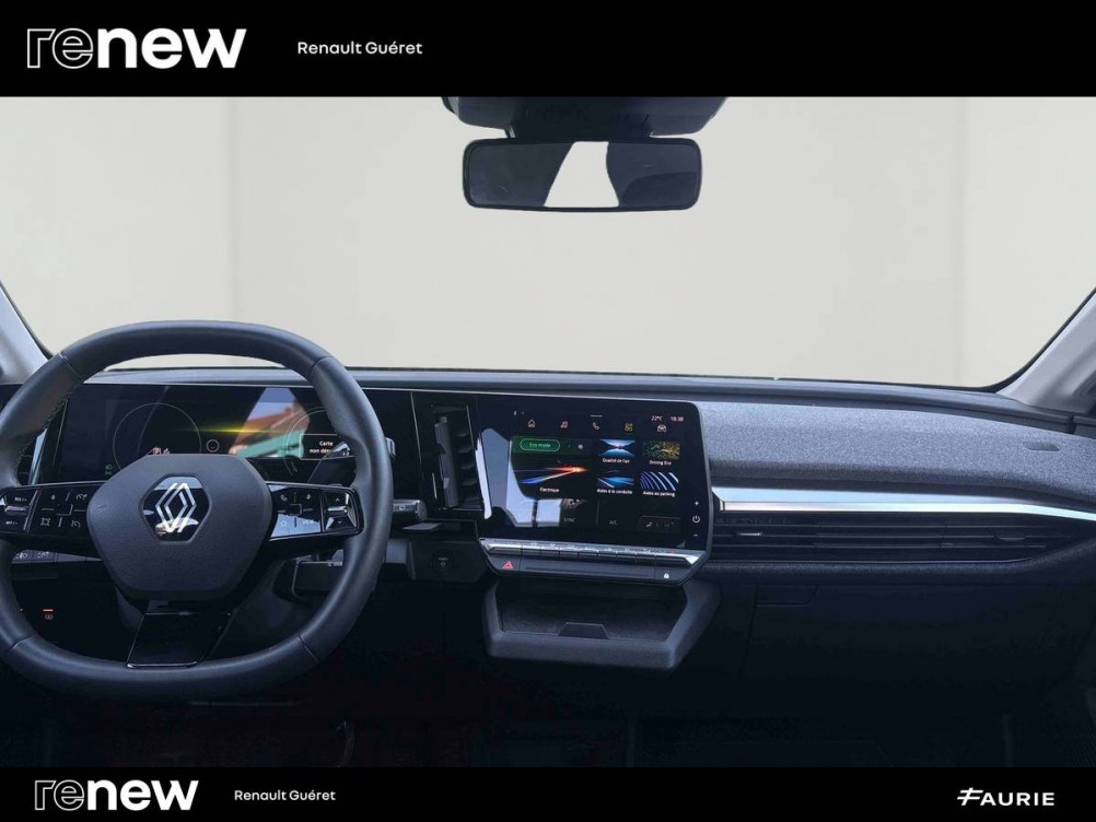 Acheter Renault Megane E-Tech Megane E-Tech EV40 130ch standard charge Equilibre 5p occasion dans les concessions du Groupe Faurie