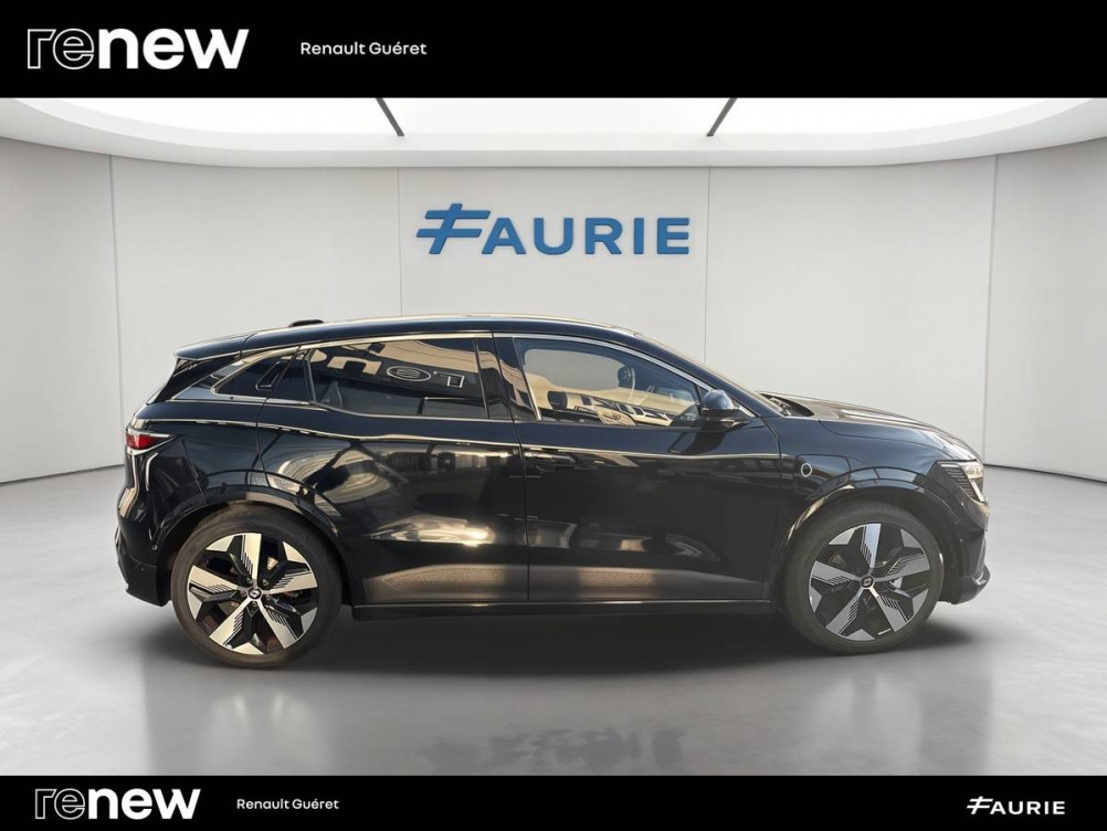 Acheter Renault Megane E-Tech Megane E-Tech 220 ch autonomie confort GSR2 Techno 5p occasion dans les concessions du Groupe Faurie