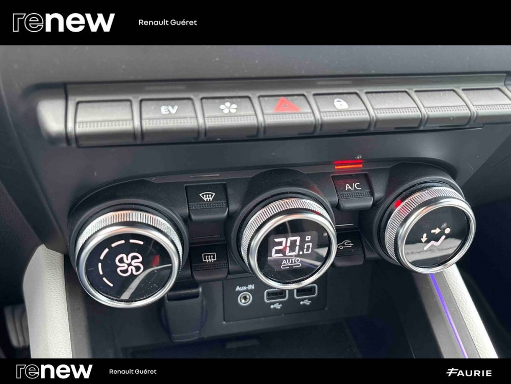 Acheter Renault Clio 5 Clio E-Tech hybride 145 Techno 5p occasion dans les concessions du Groupe Faurie