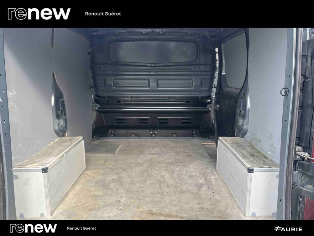 Acheter Renault Trafic 3 TRAFIC FG BLUE DCI 130 L1H1 2T8 GSR2 ADVANCE 4p occasion dans les concessions du Groupe Faurie