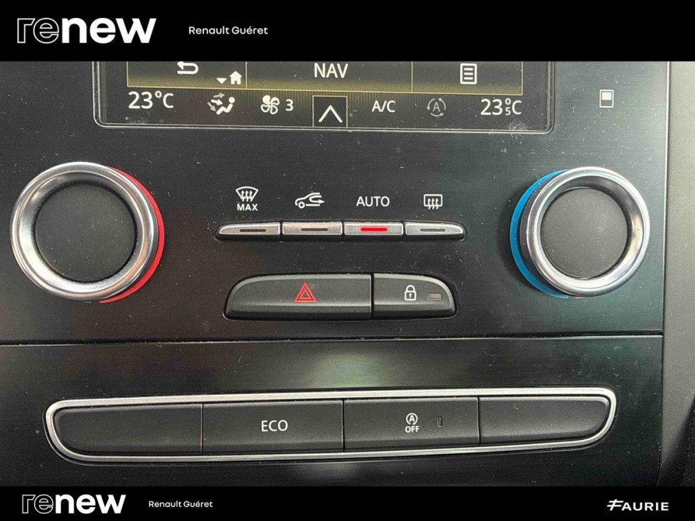 Acheter Renault Megane 4 Mégane IV Berline Blue dCi 115 EDC Intens 5p occasion dans les concessions du Groupe Faurie