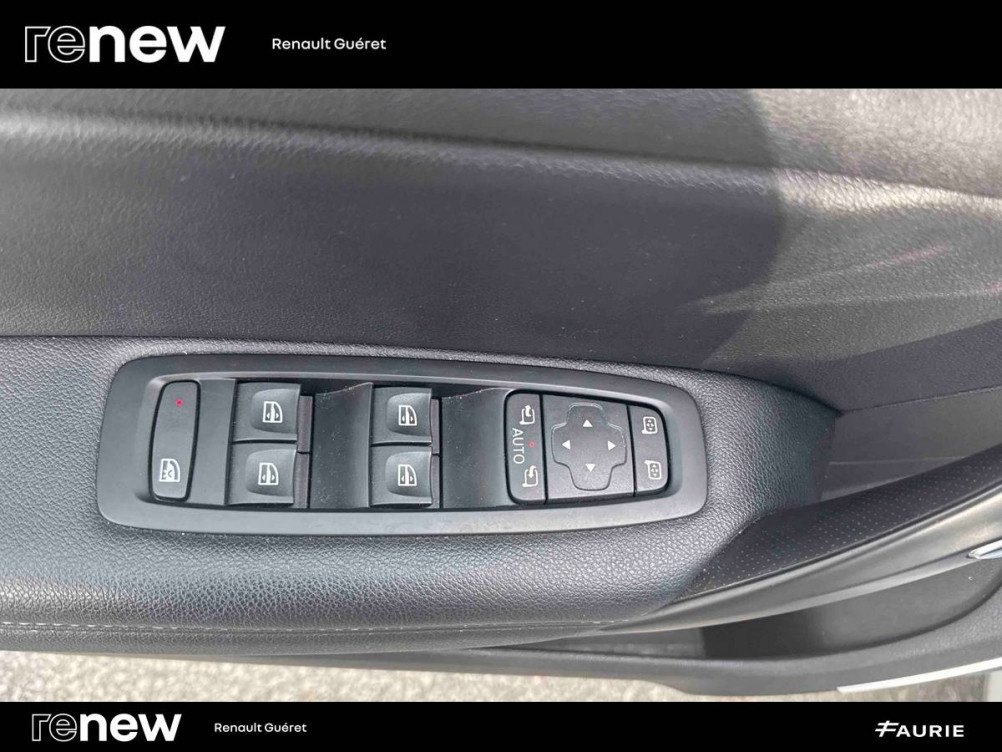 Acheter Renault Megane 4 Mégane IV Berline Blue dCi 115 EDC Intens 5p occasion dans les concessions du Groupe Faurie