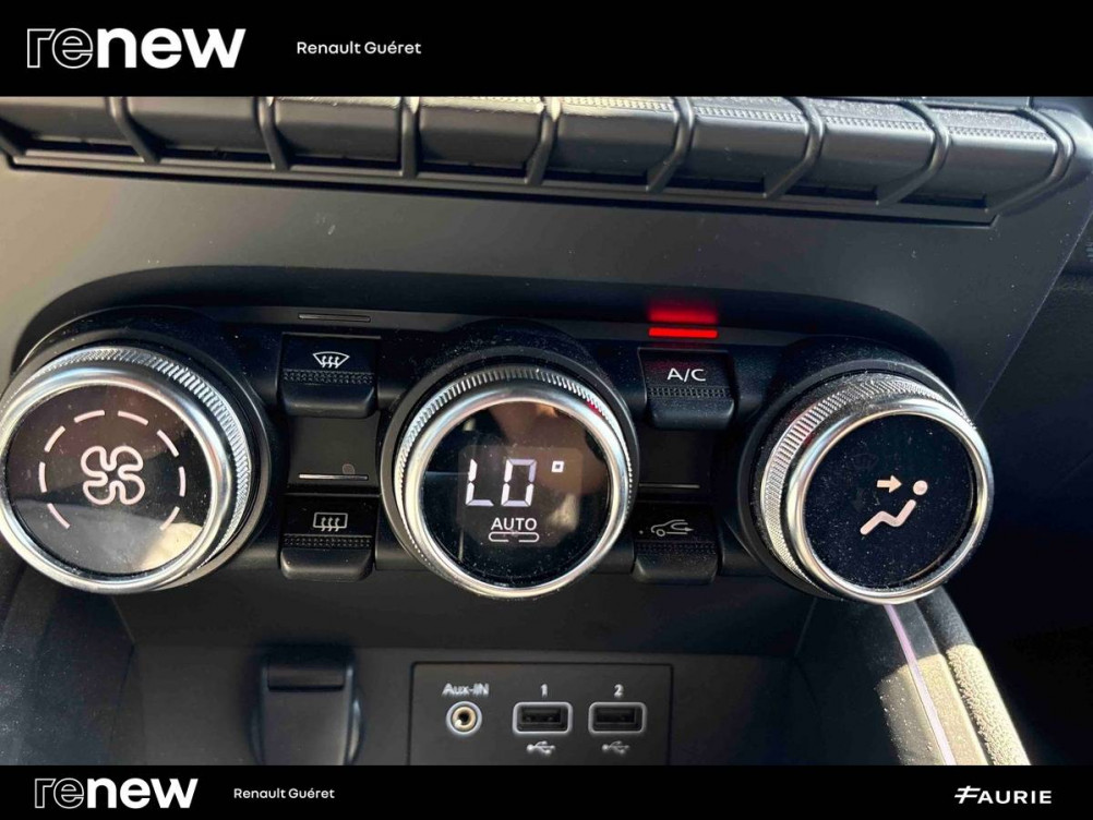 Acheter Renault Clio 5 Clio E-Tech full hybrid 145 Engineered 5p occasion dans les concessions du Groupe Faurie