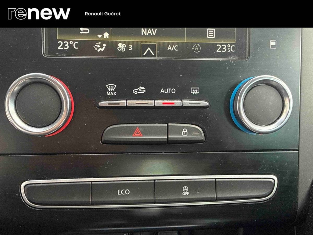 Acheter Renault Megane 4 Mégane IV Berline Blue dCi 115 EDC Intens 5p occasion dans les concessions du Groupe Faurie
