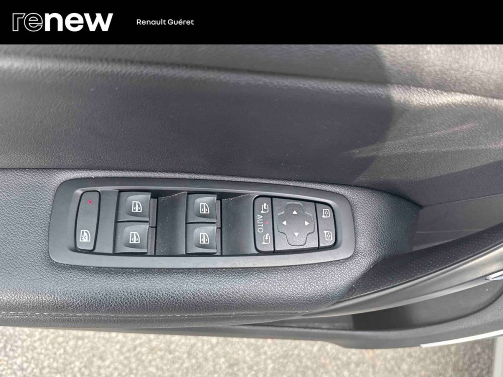 Acheter Renault Megane 4 Mégane IV Berline Blue dCi 115 EDC Intens 5p occasion dans les concessions du Groupe Faurie
