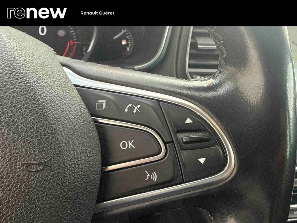 Acheter Renault Megane 4 Mégane IV Berline Blue dCi 115 EDC Intens 5p occasion dans les concessions du Groupe Faurie