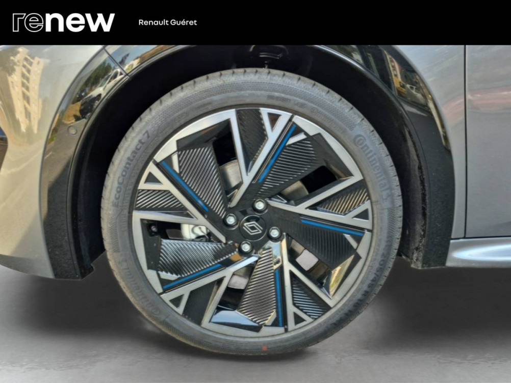 Acheter Renault Clio 6 Clio E-Tech full hybrid 160 ch esprit Alpine 5p neuf dans les concessions du Groupe Faurie