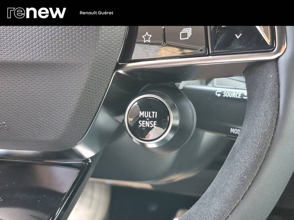 Acheter Renault Clio 6 Clio E-Tech full hybrid 160 ch esprit Alpine 5p neuf dans les concessions du Groupe Faurie