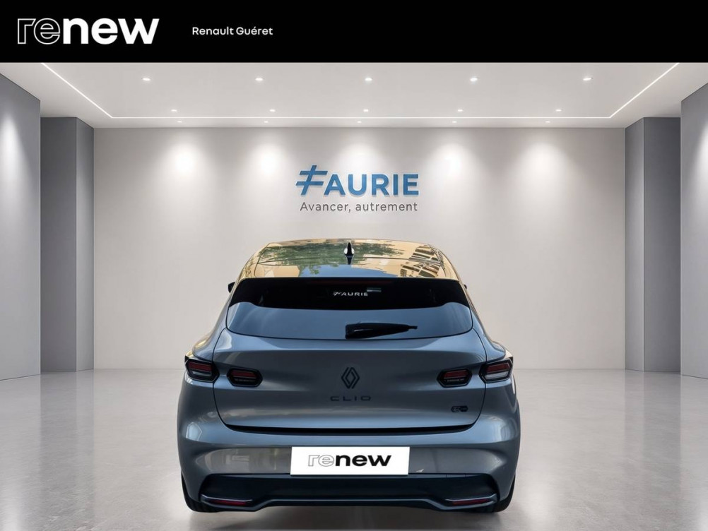 Acheter Renault Clio 6 Clio E-Tech full hybrid 160 ch esprit Alpine 5p neuf dans les concessions du Groupe Faurie