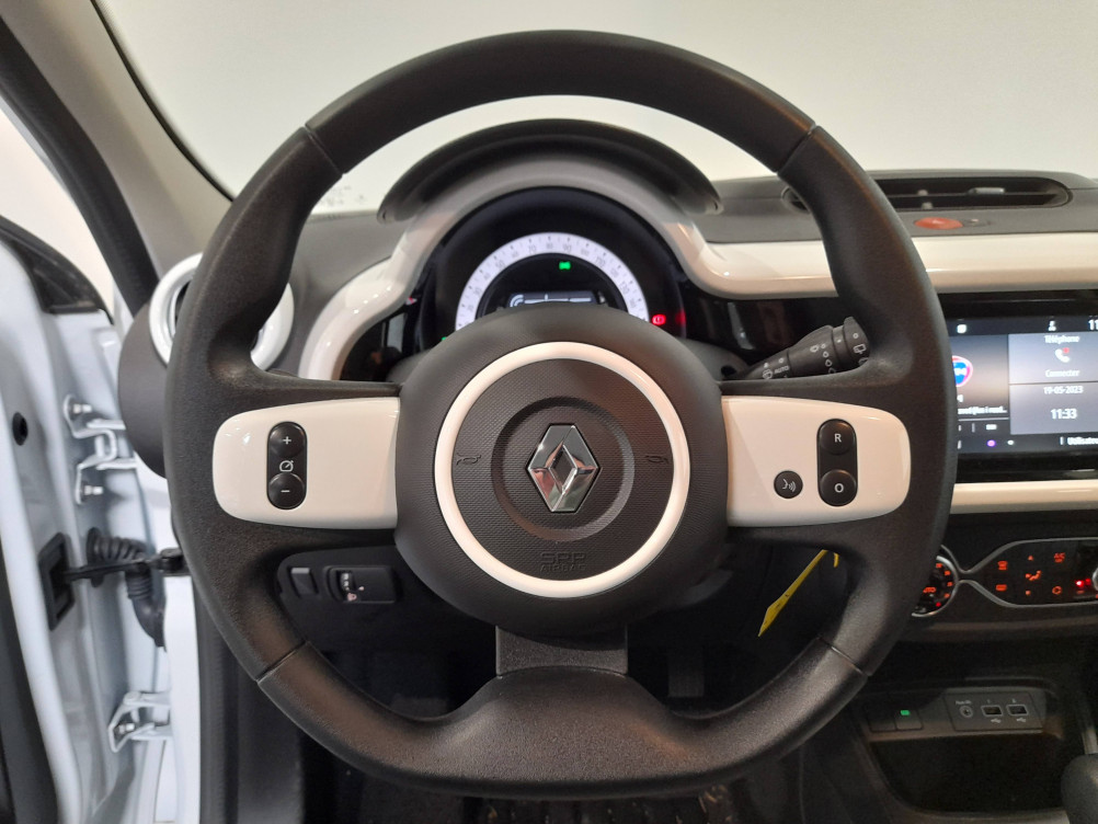 Acheter Renault Twingo 3 Twingo III Achat Intégral Zen 5p occasion dans les concessions du Groupe Faurie