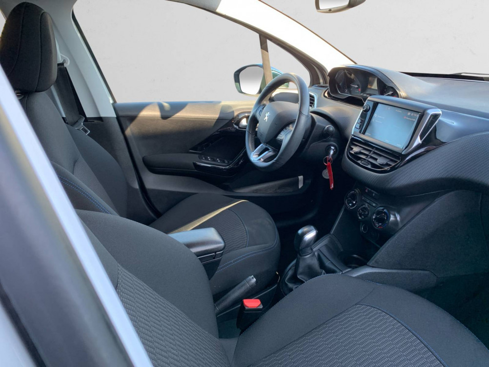 Acheter Peugeot 208 208 PureTech 82ch S&S BVM5 Signature 5p occasion dans les concessions du Groupe Faurie