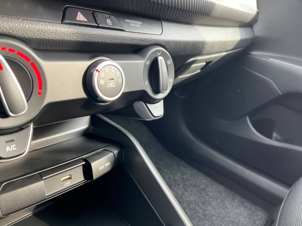 Acheter Kia Rio Rio 1.0 T-GDi 100 ch MHEV iBVM6 GT Line 5p occasion dans les concessions du Groupe Faurie