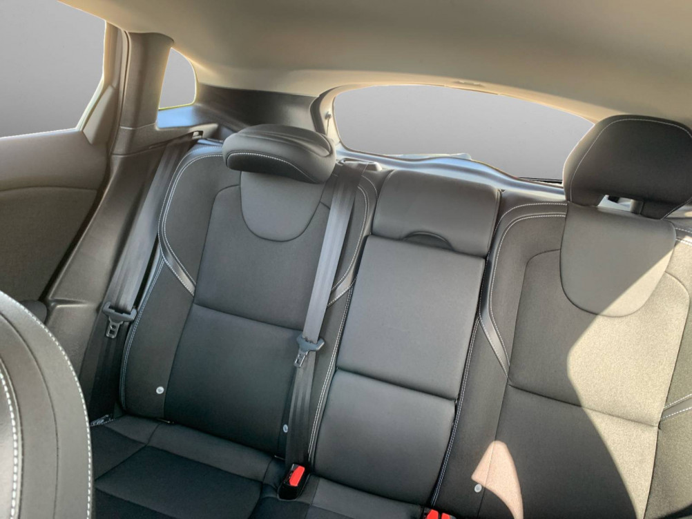 Acheter Volvo V40 V40 T3 152 Momentum 5p occasion dans les concessions du Groupe Faurie