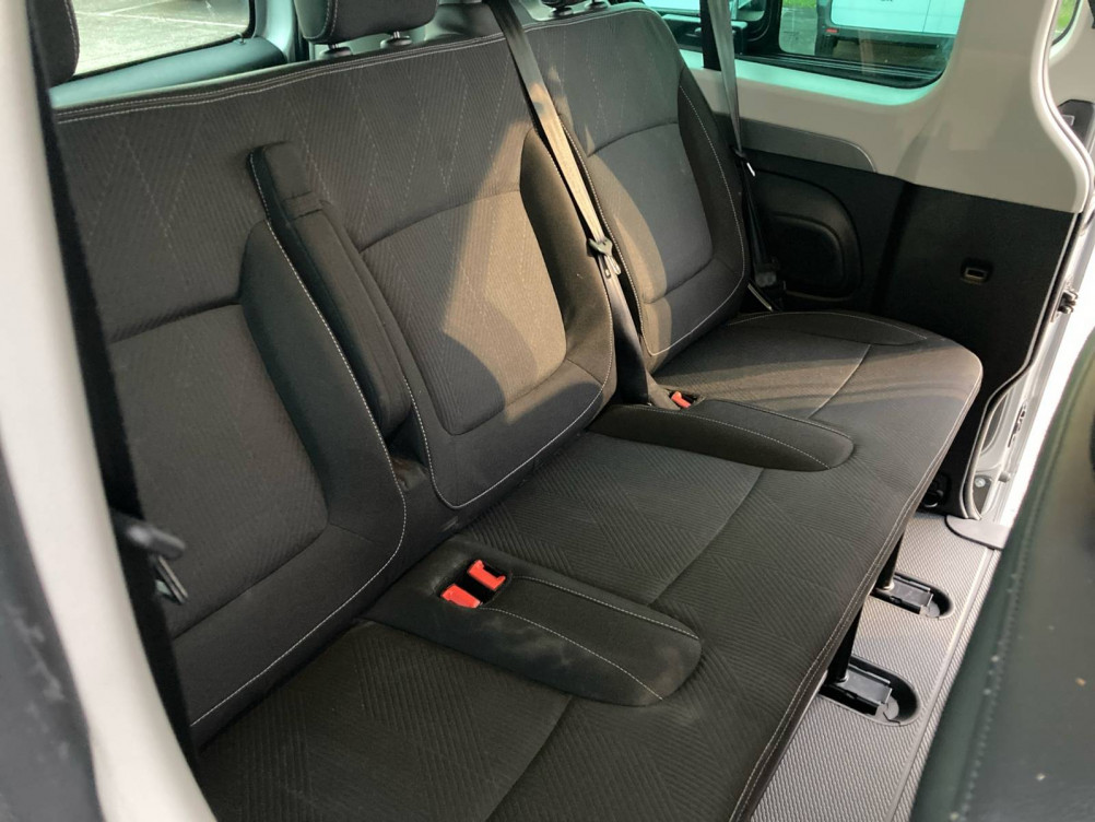 Acheter Renault Trafic 3 Trafic L2 dCi 150 Energy S&S EDC Intens 4p occasion dans les concessions du Groupe Faurie