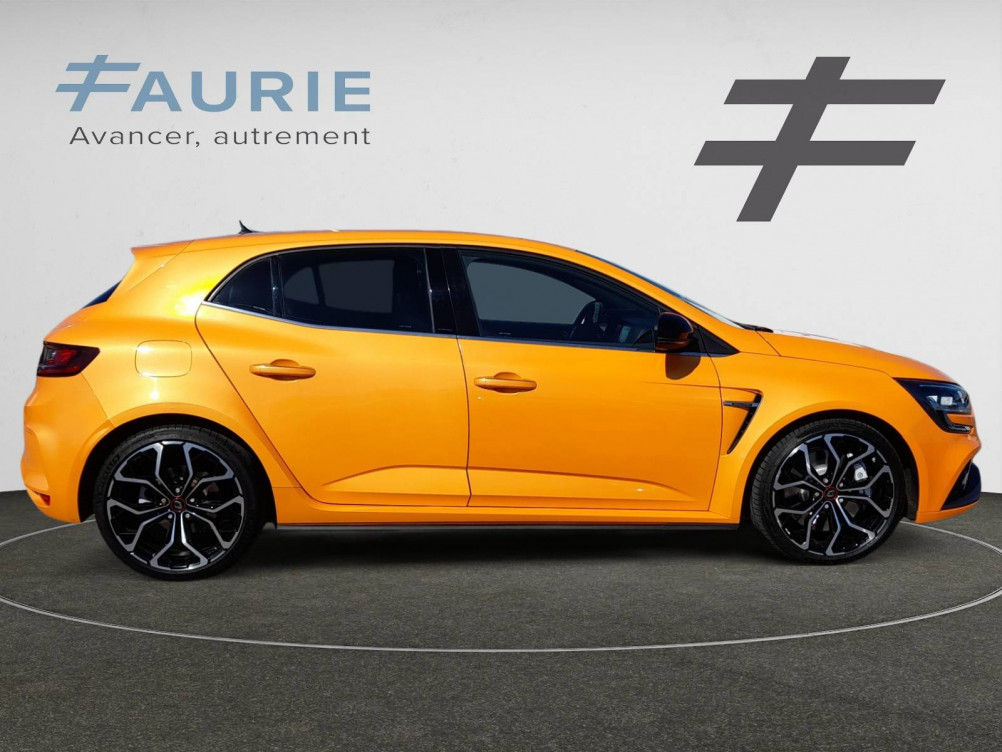 Acheter Renault Megane 4 Mégane IV Berline TCe 280 Energy EDC RS 5p occasion dans les concessions du Groupe Faurie