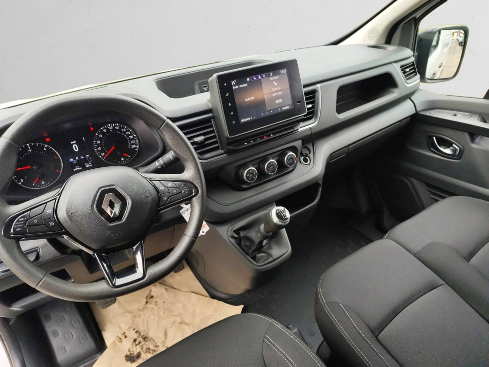 Acheter Renault Trafic 3 TRAFIC FGN L1H1 2800 KG BLUE DCI 130 ESSENTIEL 4p occasion dans les concessions du Groupe Faurie