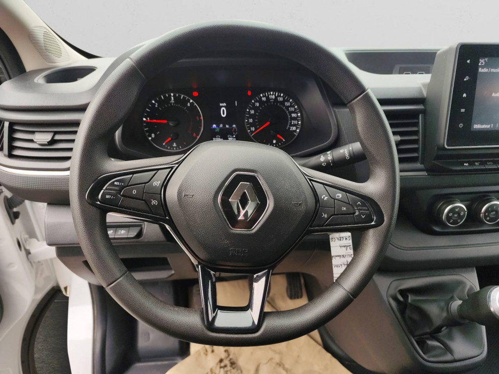 Acheter Renault Trafic 3 TRAFIC FGN L1H1 2800 KG BLUE DCI 130 ESSENTIEL 4p occasion dans les concessions du Groupe Faurie