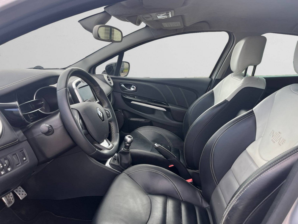 Acheter Renault Clio 4 Clio IV dCi 90 Energy eco2 Initiale Paris 90g 5p occasion dans les concessions du Groupe Faurie