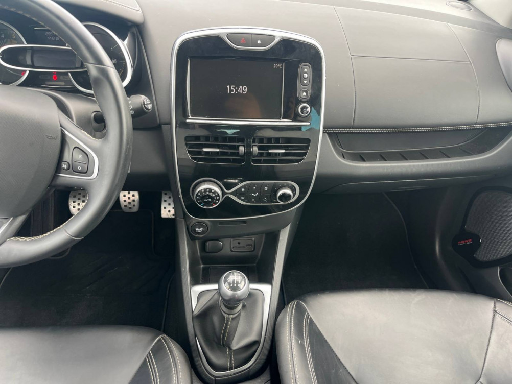 Acheter Renault Clio 4 Clio IV dCi 90 Energy eco2 Initiale Paris 90g 5p occasion dans les concessions du Groupe Faurie