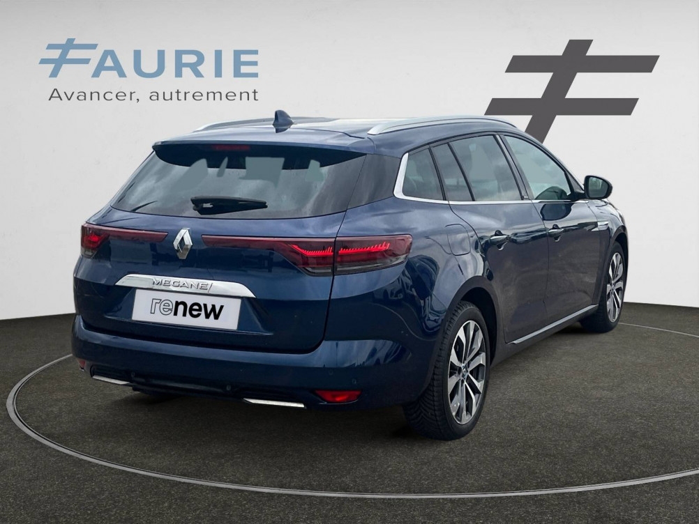 Acheter Renault Megane 4 Mégane IV Estate E-TECH Plug-In Hybride 160 Intens 5p occasion dans les concessions du Groupe Faurie
