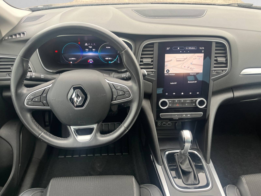 Acheter Renault Megane 4 Mégane IV Estate E-TECH Plug-In Hybride 160 Intens 5p occasion dans les concessions du Groupe Faurie
